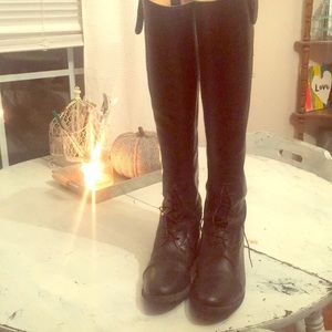 Equestrian riding boots. Authentic leather.